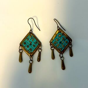 💧 Turquoise & Gold Dangle Earrings – Boho Chic ✨